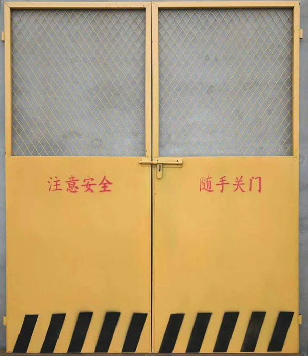 人貨電梯門(mén) 人貨電梯門(mén)